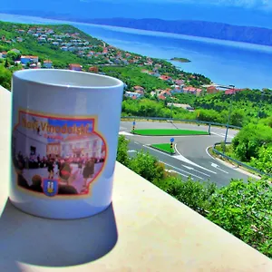 apartmani-podobnik-klenovica.primorje-gorskikotar.com/